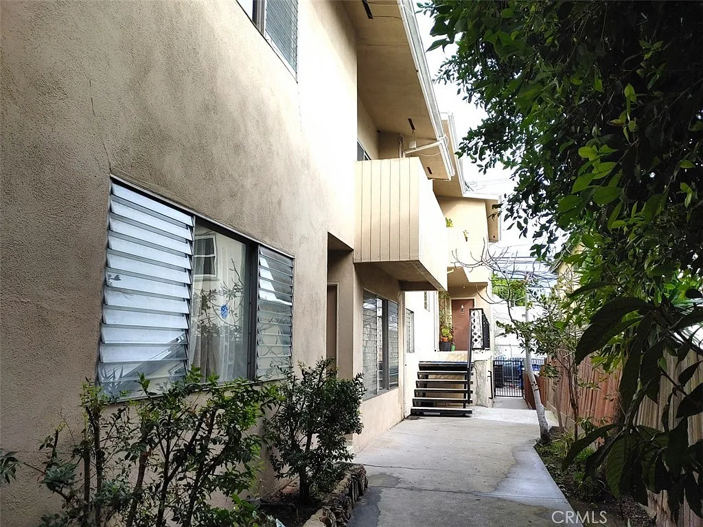 1 bed, 790 sqft, $1,995 — Photo 2