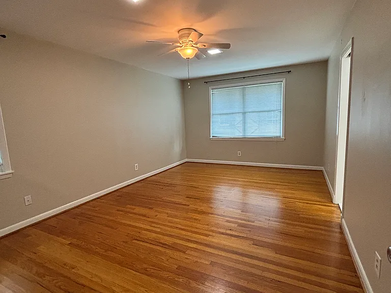 1115 Northwood Rd — Photo 10