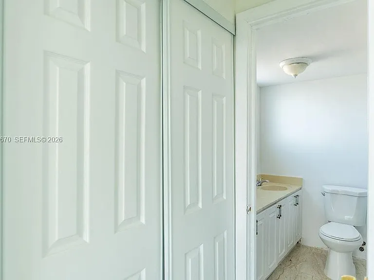 1990 Marseille Dr #402 — Photo 35