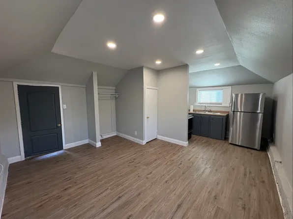 520 N 9th St #2, Garden City, KS 67846