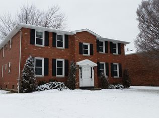 425 Joe McCarthy Dr APT B, Amherst, NY 14228