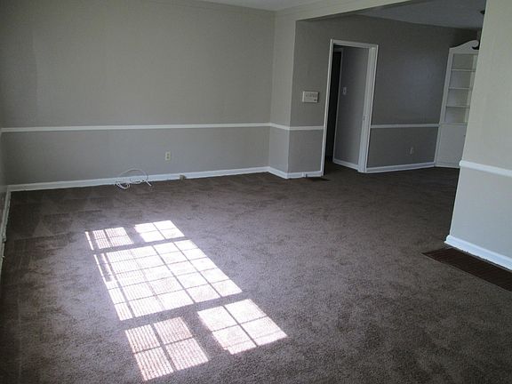 3rd image of 300 Mayfair Blvd APT D