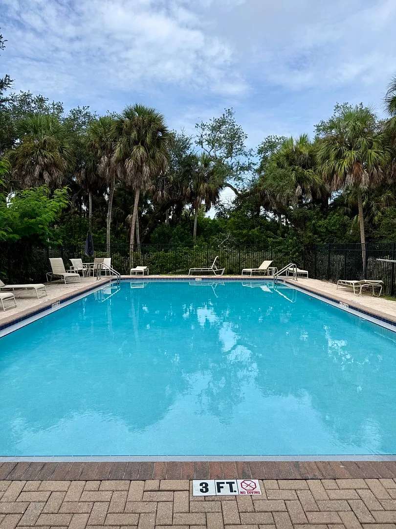 4520 Tuscan Loon Dr - 4520 — Photo 3
