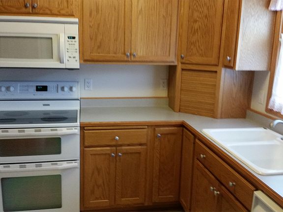 2nd image of 3515 Clearview Dr