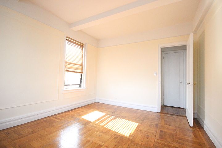 1st image of 143 W 96th St #3C