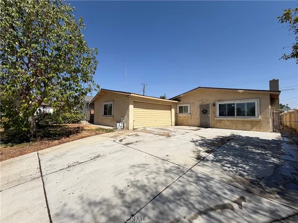2005 Avondale Dr, Bakersfield, CA 93306