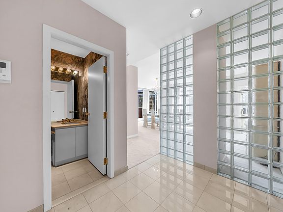 2nd image of 1500 Alberni St #12B