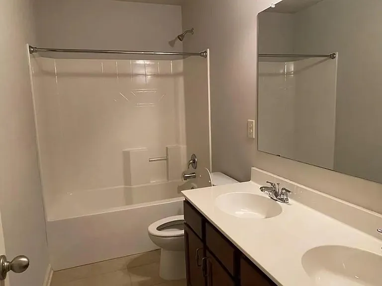 1030 Delo Ln — Photo 27