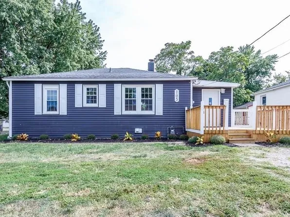 105 W 35th St, Connersville, IN 47331