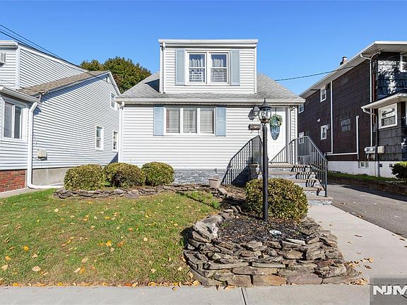 2nd image of 15 Anderson Avenue