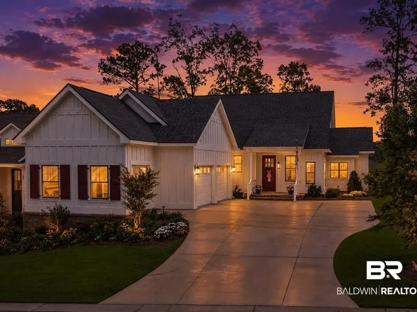 225 Cuban Lily Dr, Fairhope, AL 36532
