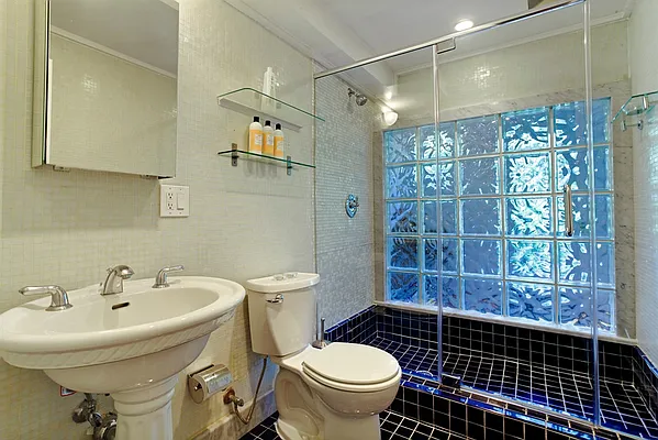 Sold by Corcoran | media 20