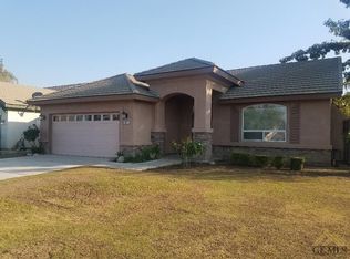 3027 Amber Canyon Pl, Bakersfield, CA 93313