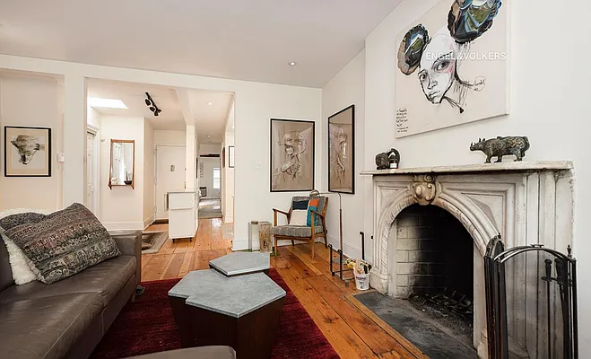 Rented by Engel & Völkers New York City | media 10