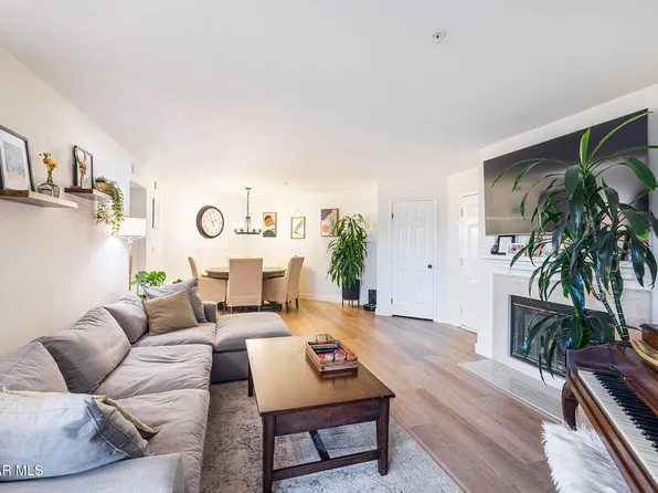 5744 Oak Bend Ln Unit 107, Oak Park, CA 91377