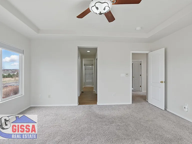 5532 Mountain Garland Dr — Photo 21