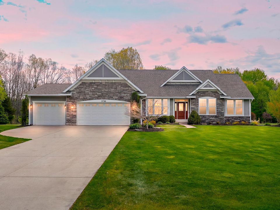 1st image of 5730 Summerset Woods Dr SE