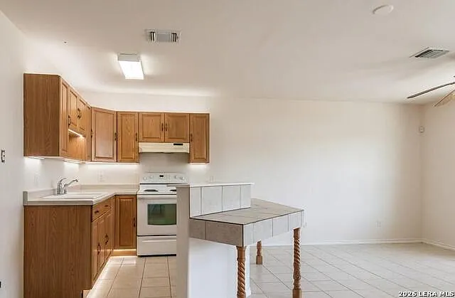 351 Altgelt Ave — Photo 3