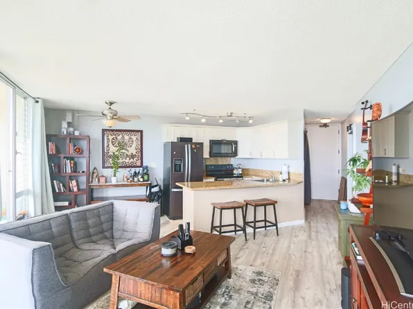 98-099 Uao Pl APT 2207, Aiea, HI 96701