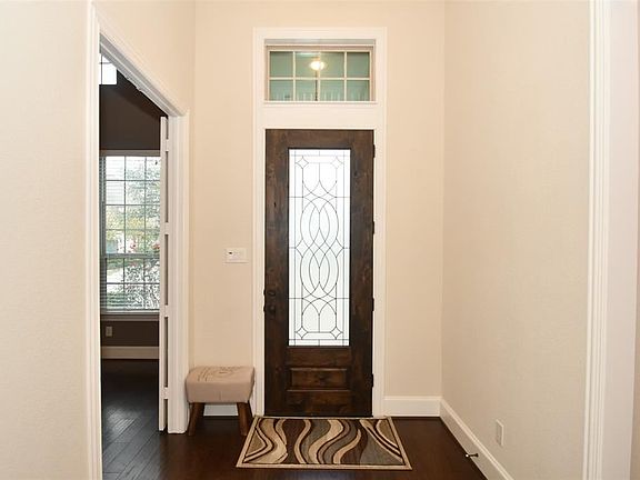4th image of 17223 Endel Way
