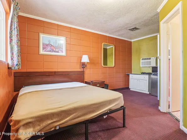5915 E Main St, Farmington, NM 87402
