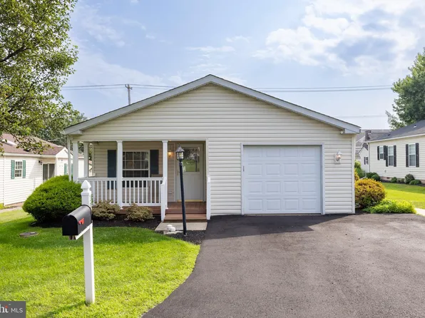 103 Carver Ln, Royersford, PA 19468