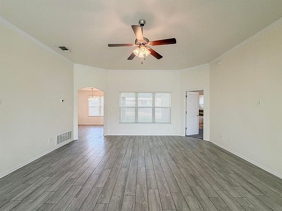 4th image of 820 Paseo Del Plata