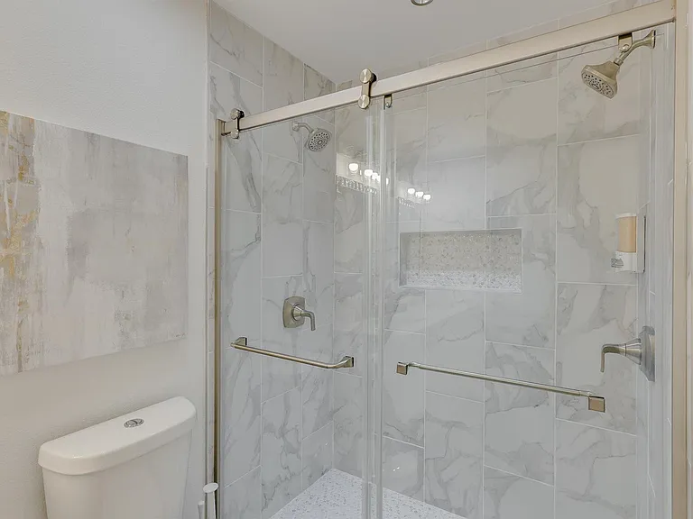 4224 Shady Bend Dr — Photo 28