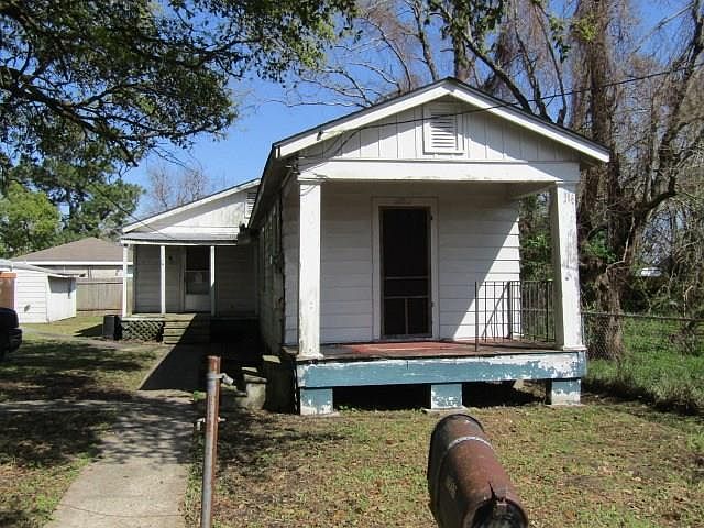 1st image of 7937 Tarpon St