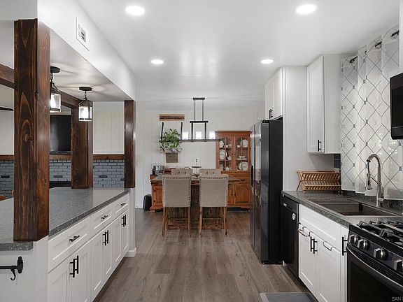 4th image of 6858 Wallsey Dr