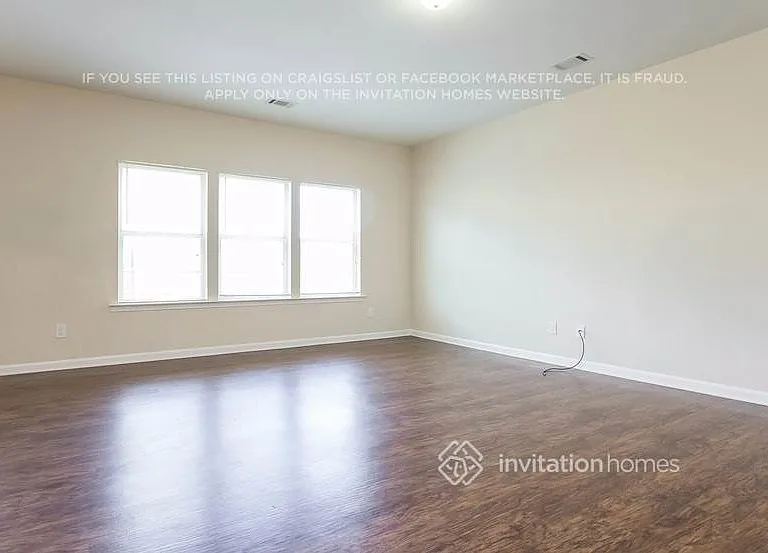 2146 Villa Spring Ter — Photo 3