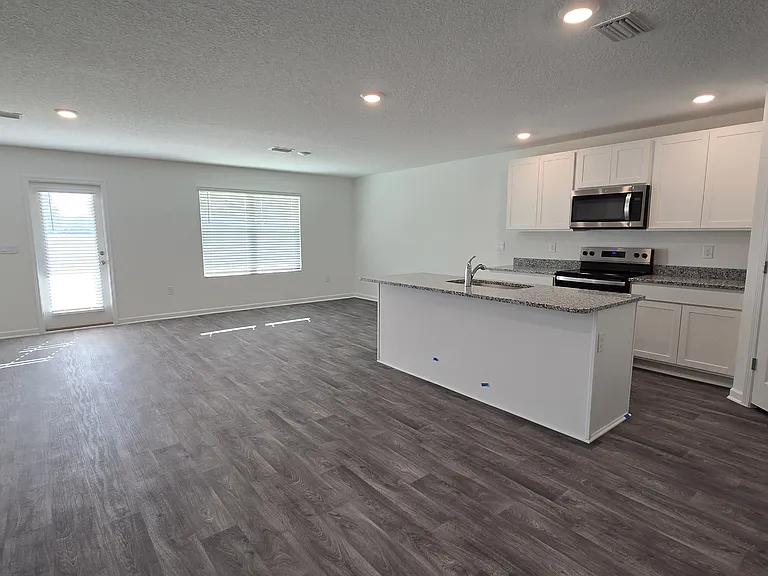 14706 Dalton Cir — Photo 18