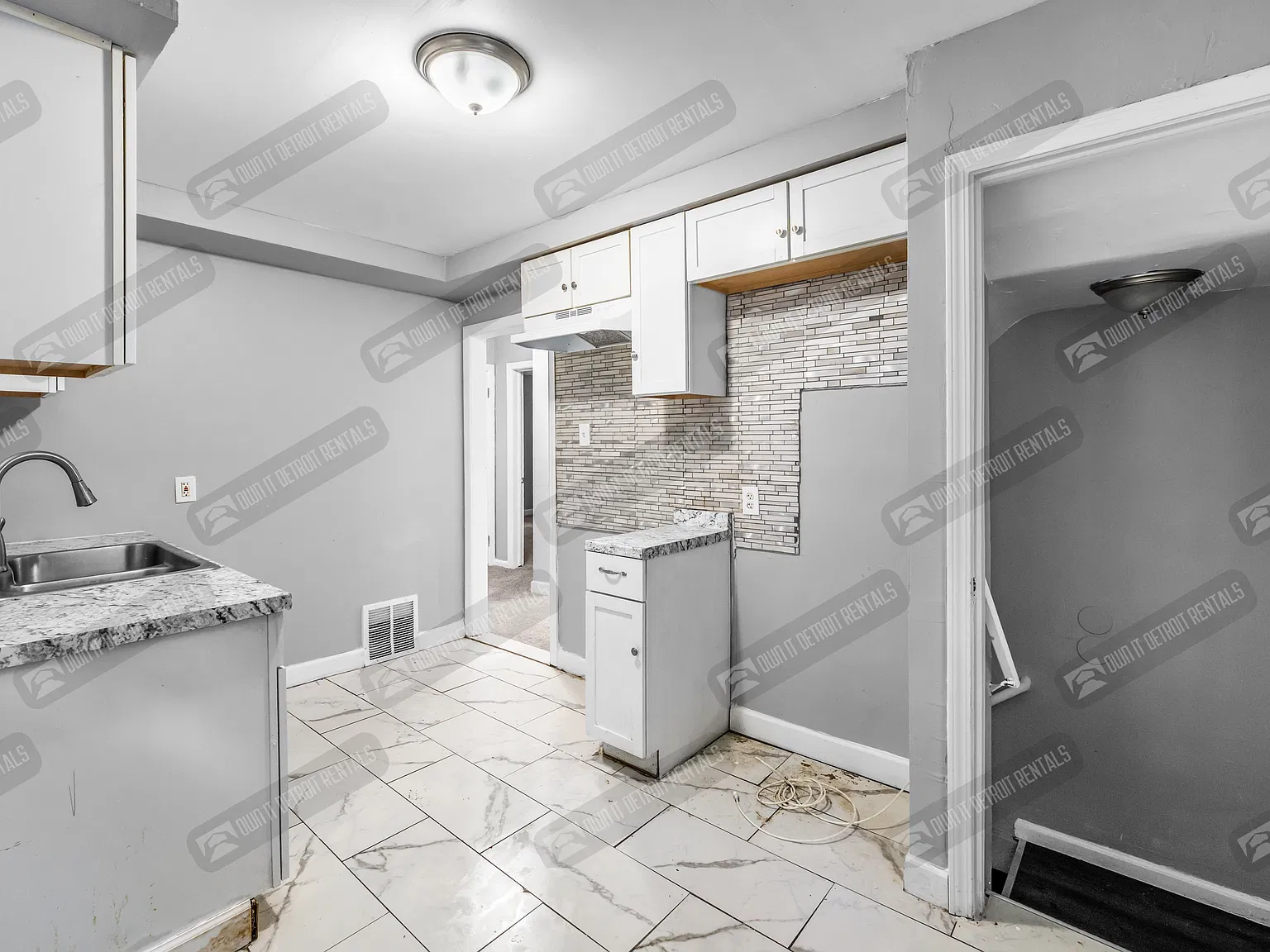 Bungalow 3B — Photo 4