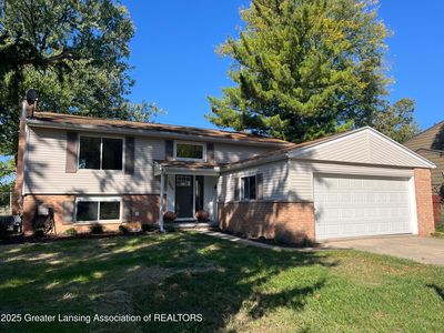 1605 Autumn Ln, Lansing, MI, 48912