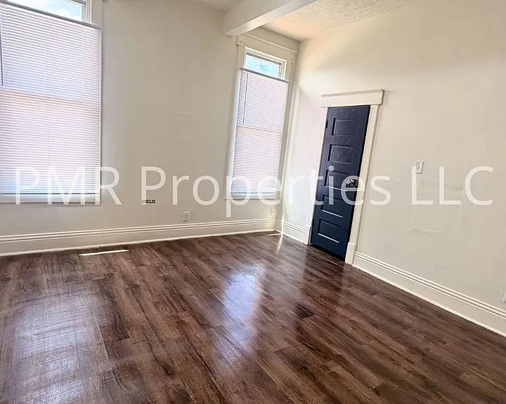 824 1st Ave — Photo 6