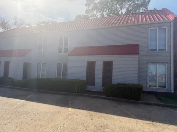 Lee Wood Townhomes, 2500 S 56th St APT 2, Fort Smith, AR 72903