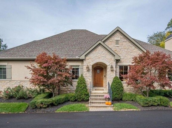 3rd image of 3214 River Highlands Way
