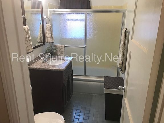 5th image of 111 N San Gabriel Ave