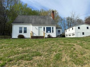 3716 Statesville Rd, North Wilkesboro, NC 28659
