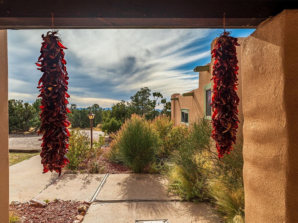 1st image of 10 Camino Oriente