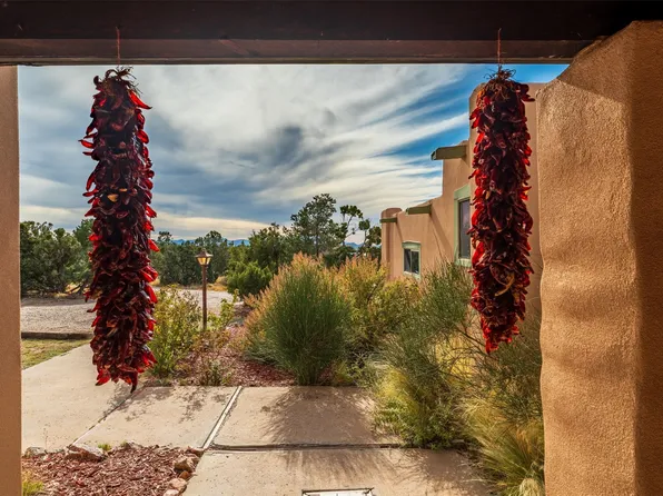 10 Camino Oriente, Santa Fe, NM 87508