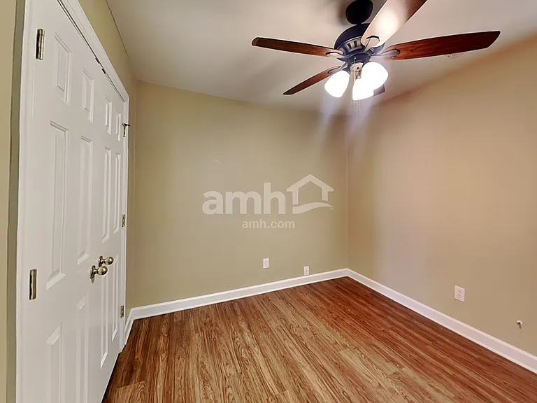 2713 Twin Ash Ct — Photo 18