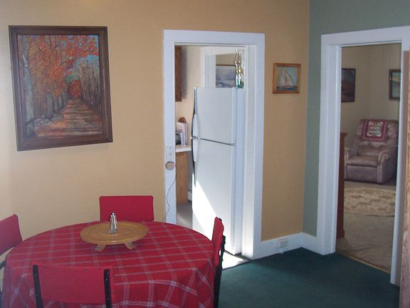 2nd image of 80 Church St