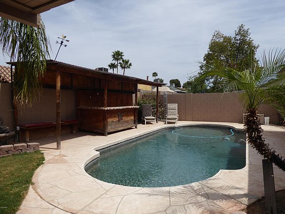 3rd image of 6216 E COVINA Street