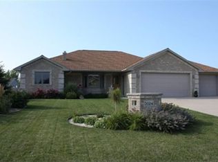 2024 Couples Ct, New Franken, WI 54229