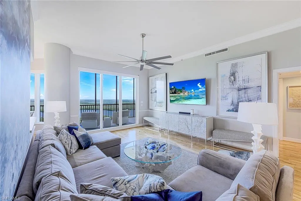 2 bed, 2.5 bath, 2349 sqft, $10,000 — Photo 1
