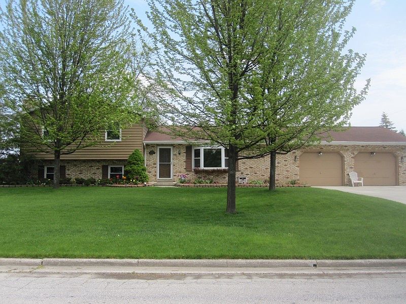 1st image of 4481 Linden Park Dr