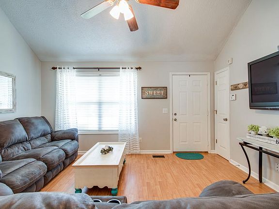 5th image of 5153 Chippendale Dr
