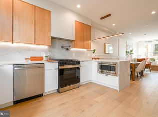 2302 E Gordon St, Philadelphia, PA 19125