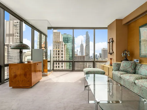 641 5th Ave #38E, New York, NY 10022